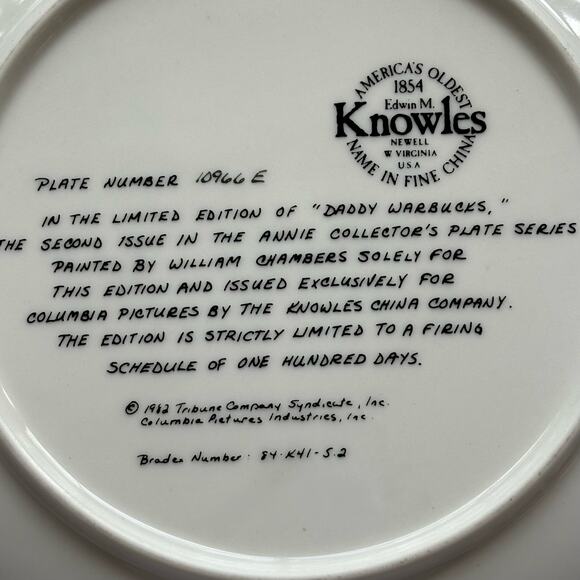 Vintage Knowles Daddy Warbucks Numbered Collector’s Plate - Picture 3 of 7
